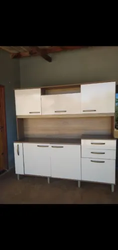 Armário de cozinha semi-novo não entrego retirar no Jd aero rancho