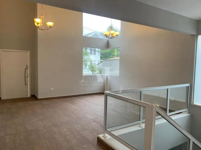 Casa em Condomínio para locação com 4 dormitórios - Valville I