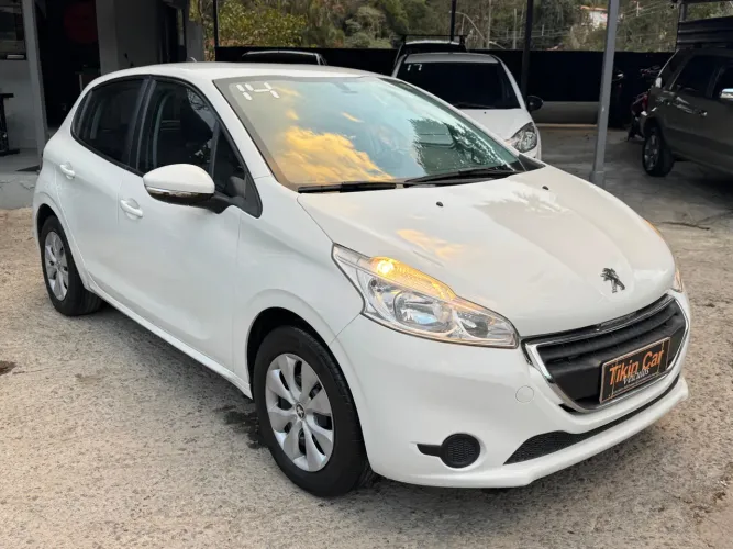 Peugeot 208 Allure 1.5 Flex 8V 5P 2014