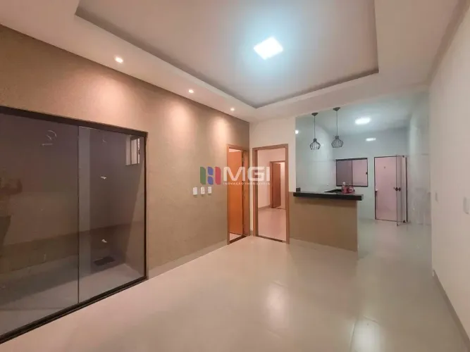Casa nova ao lado UFG