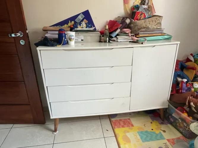 Vendo cômoda e guarda-roupa