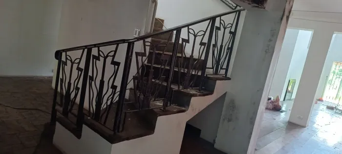 CONJUNTO CORRIMÃO DE ESCADA E PAREDE / TRABALHADO /// R$2500,00 ( MEDIDAS NA DESCRIÇÃO)