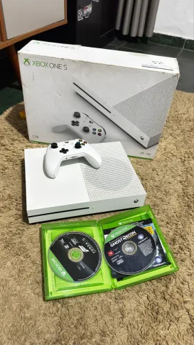 XBOX ONE S 1 TB de memória