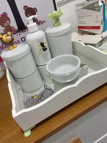 kit higiene do bebê porcelana Safari verde