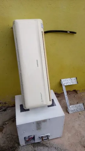ar-condicionado funcionando com gás compacta tudo Ok!