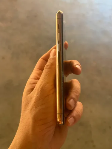 iPhone 11 Pro para retiradas de peças (placa bloqueada )