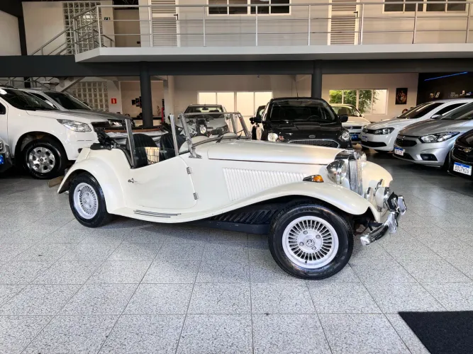 MP Lafer Classico 1.6 8V Gasolina 2P Manual 1980