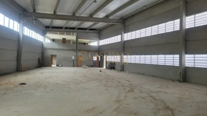 Galpão comercial e industrial para venda e locação de 650m² | Condomínio Multiplus Eldorad