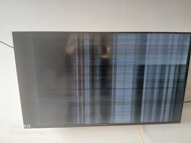 Tv com defeito Tcl 42