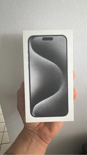 iPhone 16 Pro Max 256gb Gold