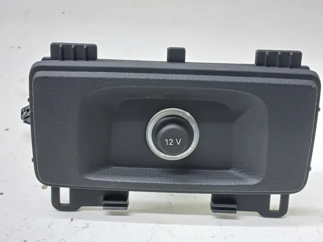 Tomada 12v Usb Audi A5 Tfsi 2.0t 2017 2018 8w0863324