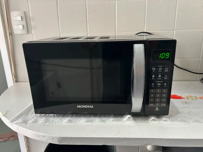Microondas Mondial 21l