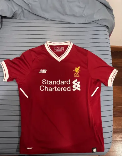 camisa modelo titular do liverpool fc da temporada 2017-2018