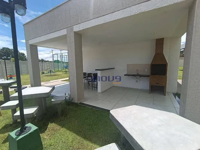 Apartamento com 2 dormitórios para alugar, 38 m² por R$ 1.212,69/mês - Lagoa Redonda - For