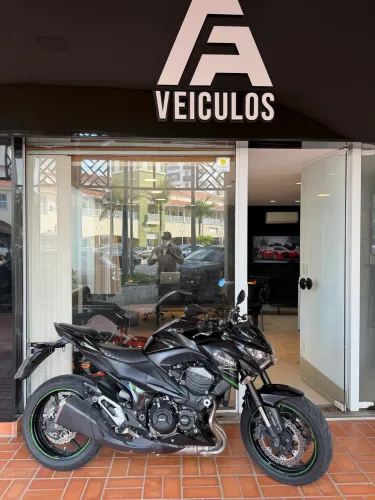 KAWASAKI Z800 2014 ABS MUITO CONSERVADA