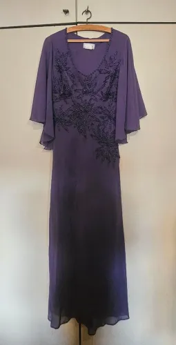 vestido de festa longo roxo bordado
