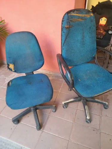 2 cadeira secretária usada lê