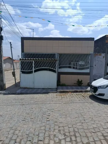 Casa no Bairro da Gabriela 2.