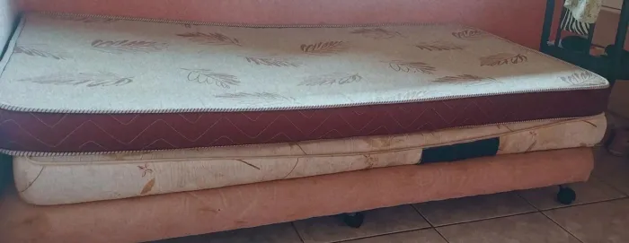 Cama de solteiro