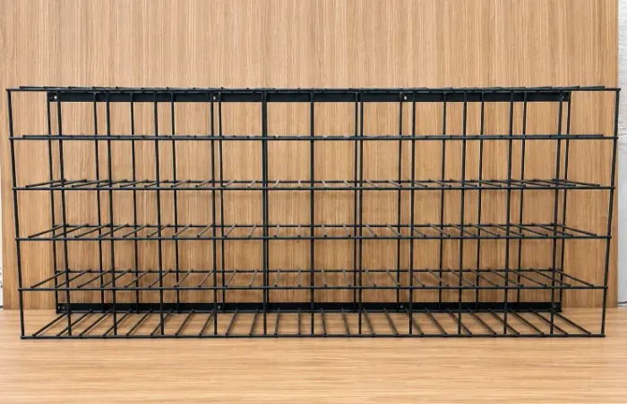 Adega Nicho Aramada 72 Garrafas - 12L x 6A - Preto