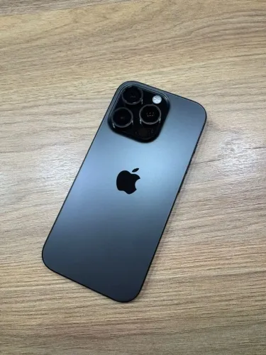 Iphone 16 pro 256 GB - Usado