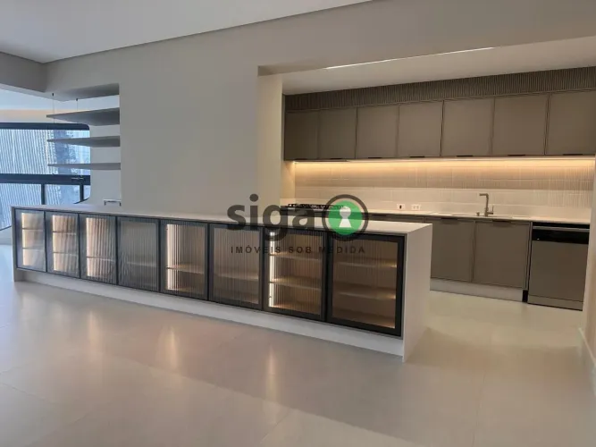 OPORTUNIDADE NO PARQUE DA CIDADE lindo apto 227m, 3 suites, semi mobiliado