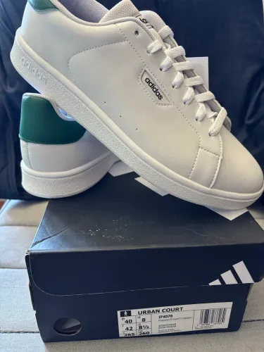 Tênis Adidas Urban Court - TAM 39 e 40