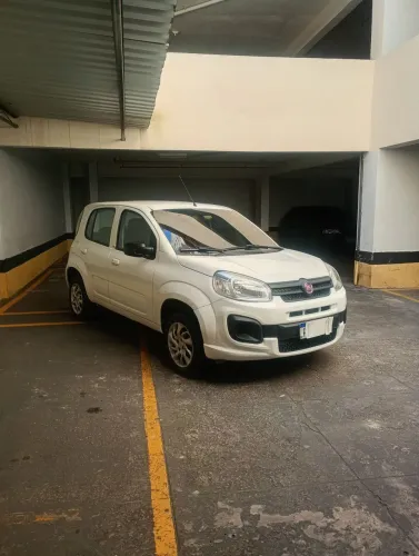 Fiat Uno Attractive 1.0 Flex 6V 5P 2017