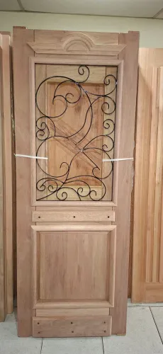 Porta de madeira - ás melhores!