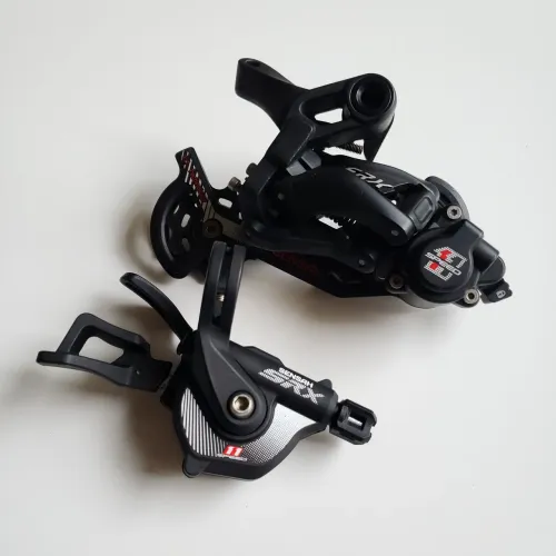 Câmbio traseiro Sensah 11v mtb