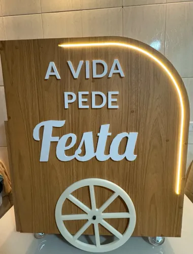 Carrinho Gourmet para Festa em MDF Personalizado