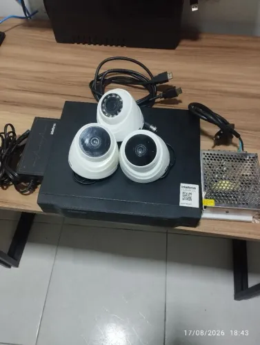 V> DVR 4 canais kit completo (vender rápido)