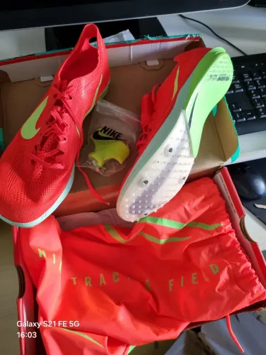 Sapatilha Atletismo Nike Zoom x Dragonfly Elite 2 42 Brasil, placa carbono.