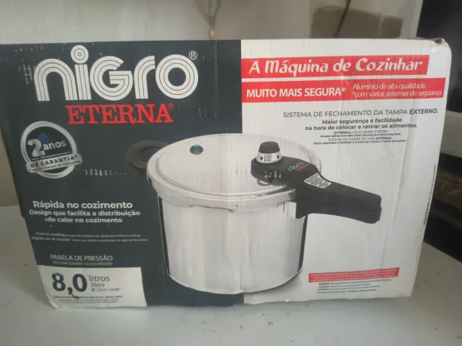 Panela de pressão Nigro 8 litros nova na caixa