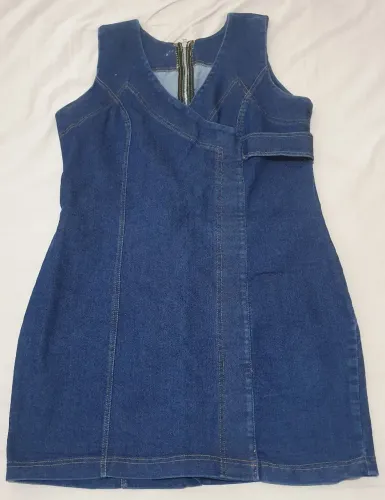 Vendo macaquinho jeans
