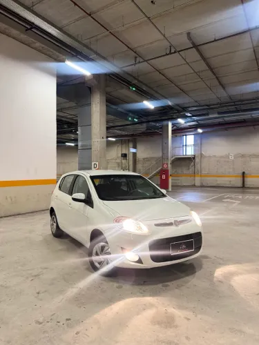 Fiat Palio Attractive 1.0 EVO Fire Flex 8V 5P 2013