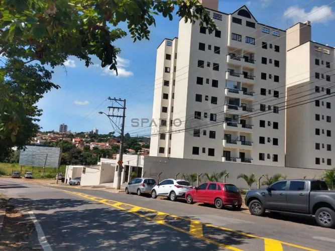 Taquaral, Campinas  Apartamento à Venda no Edifício Costa Azul