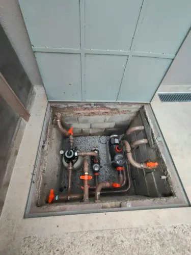 Construção e reformas de piscina