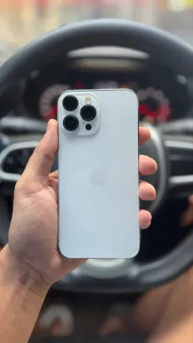 iPhone 13 Pro Max perfeito estado