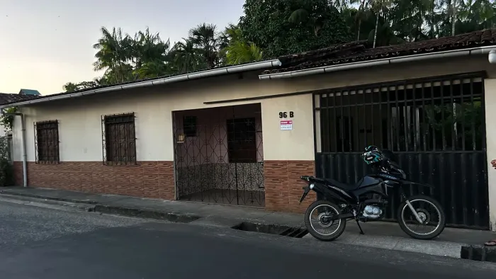 Casa no Riozinho em Bragança - Aceita Financiamento