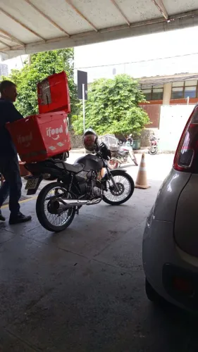CG Fan 125 toda linda só pegar e rodar está no mel