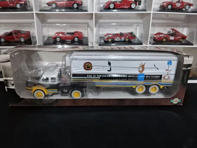 Miniatura Caminhão Articulado Escala 1 43