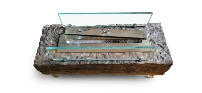 Lareira Ecológica Deluxe Dormente 56cm + Refil álcool