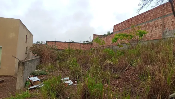 Vendo 2 lotes no parque Alvorada Luziânia Go