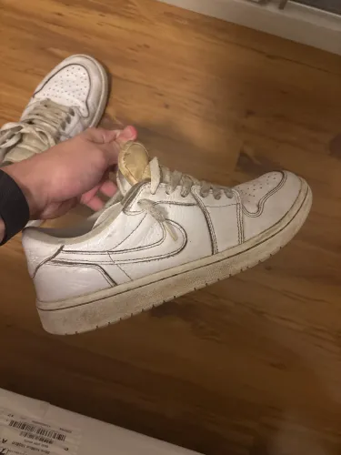 Jordan 1 Low Branco