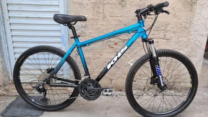 Vendo bike aro 26 quadro de alumínio