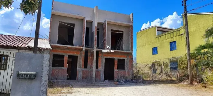 Sobrados à Venda no Bairro Tatuquara  Curitiba/PR