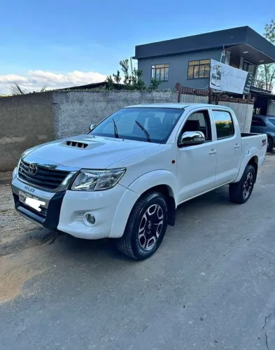 Toyota Hilux 2013