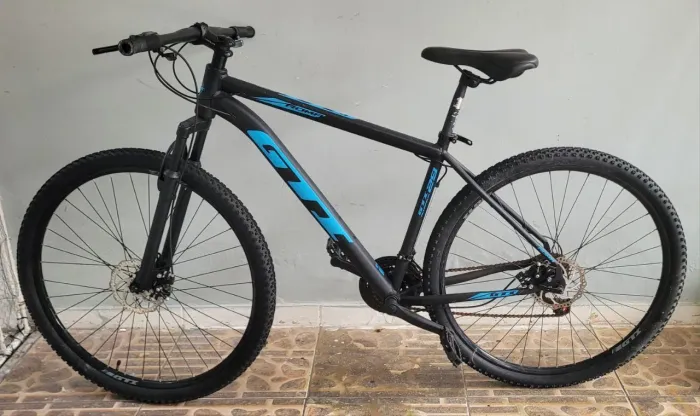 Vendo mountain bike 