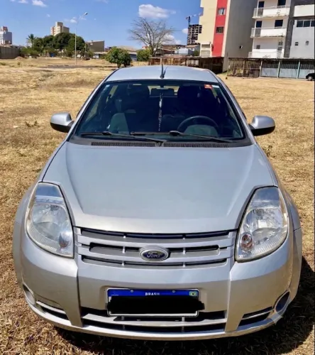 FORD KA 1.0 COMPLETO DE TUDO-ACEITO TROCAS 